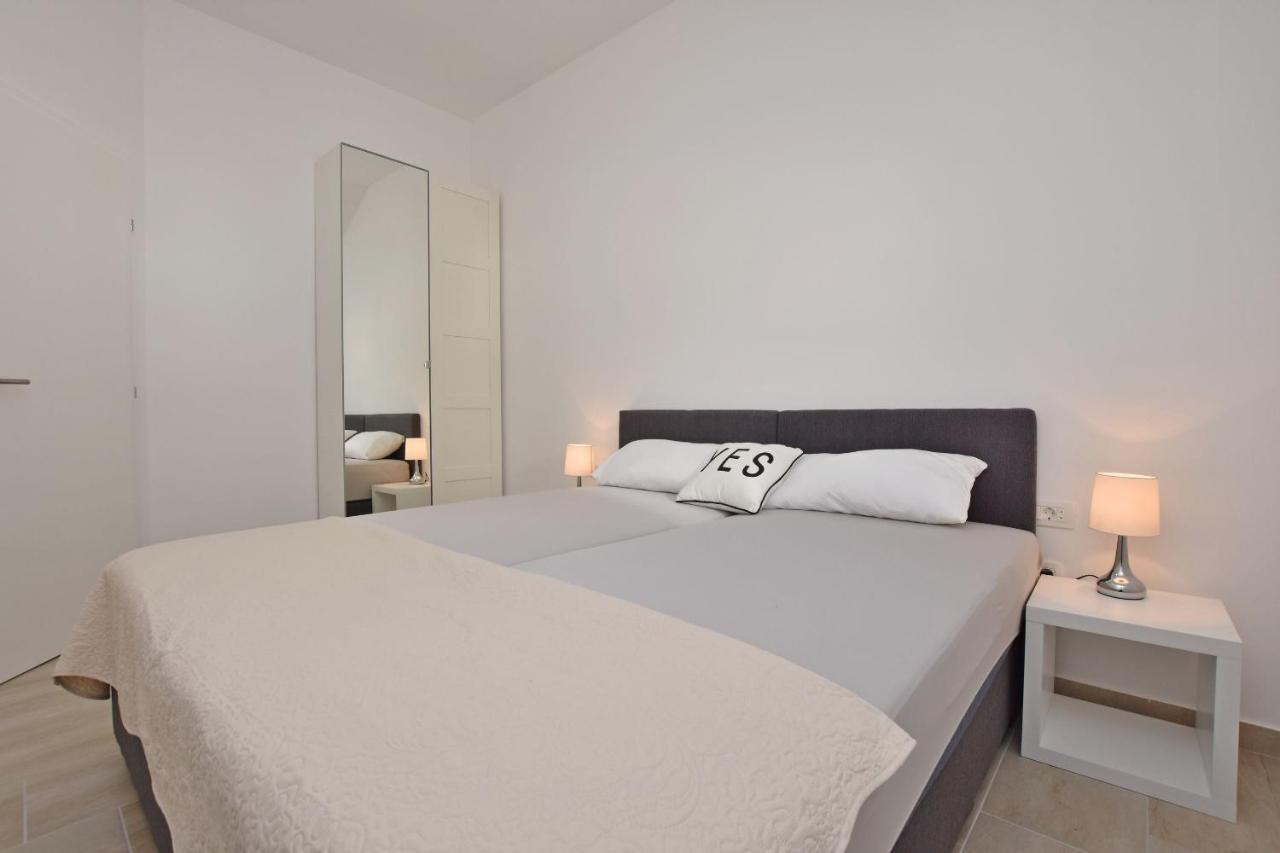 Apartments Danolic Писак Екстер'єр фото