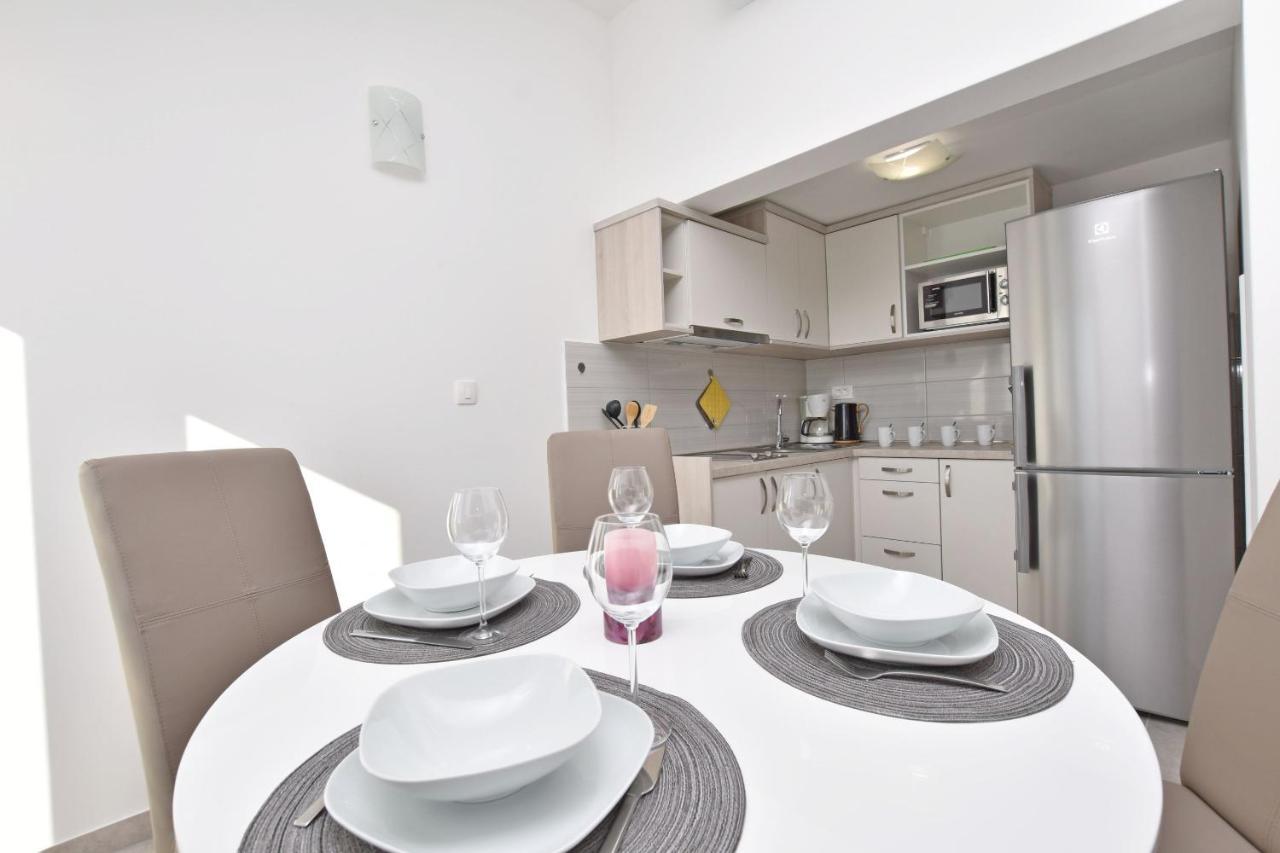 Apartments Danolic Писак Екстер'єр фото
