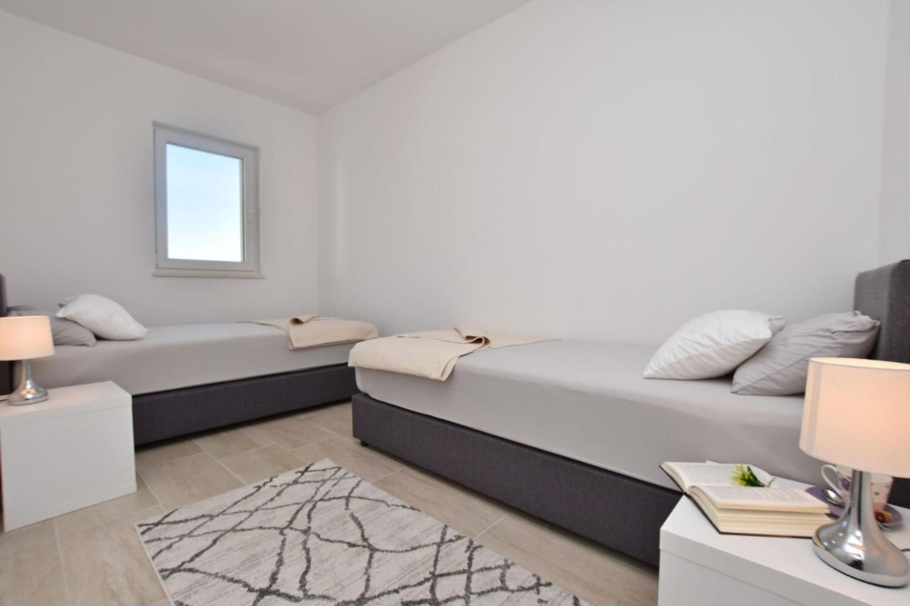 Apartments Danolic Писак Екстер'єр фото