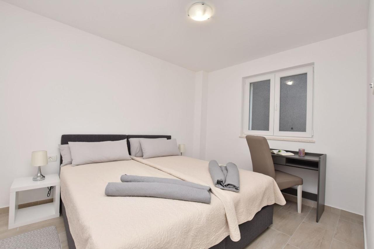 Apartments Danolic Писак Екстер'єр фото